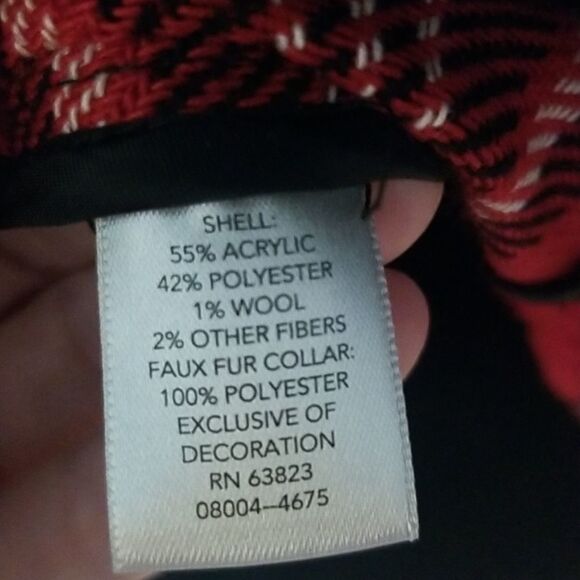 Plaid and Sherpa Button Front Shacket Jacket - Picture 14 of 15